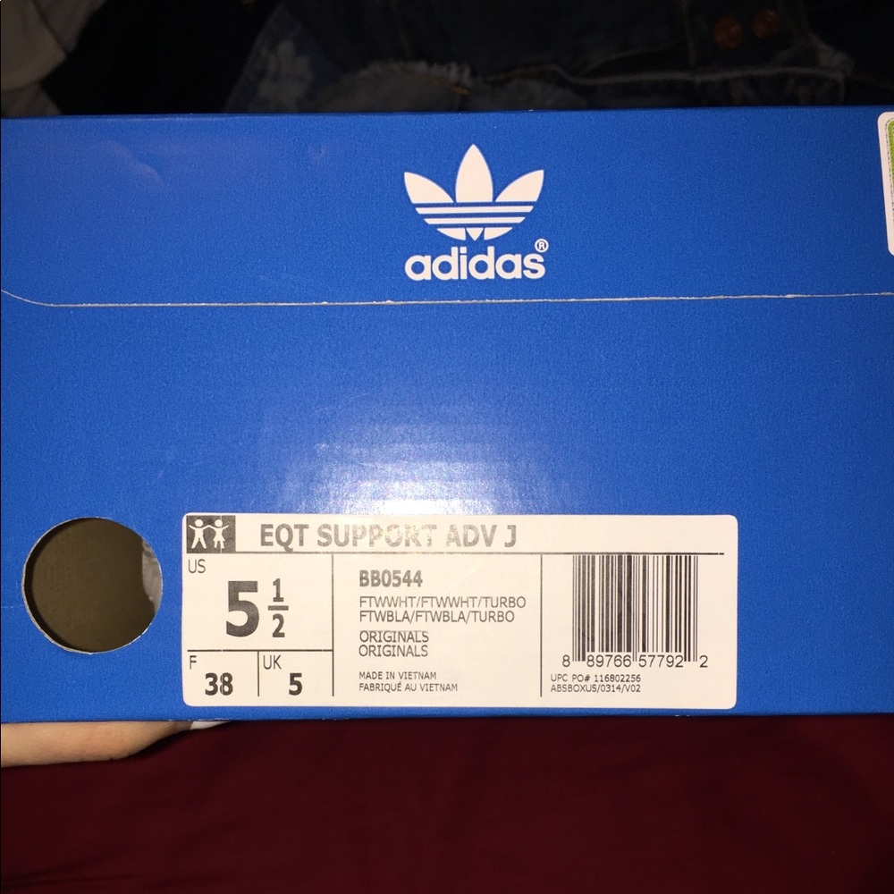 Adidas tennis shoes